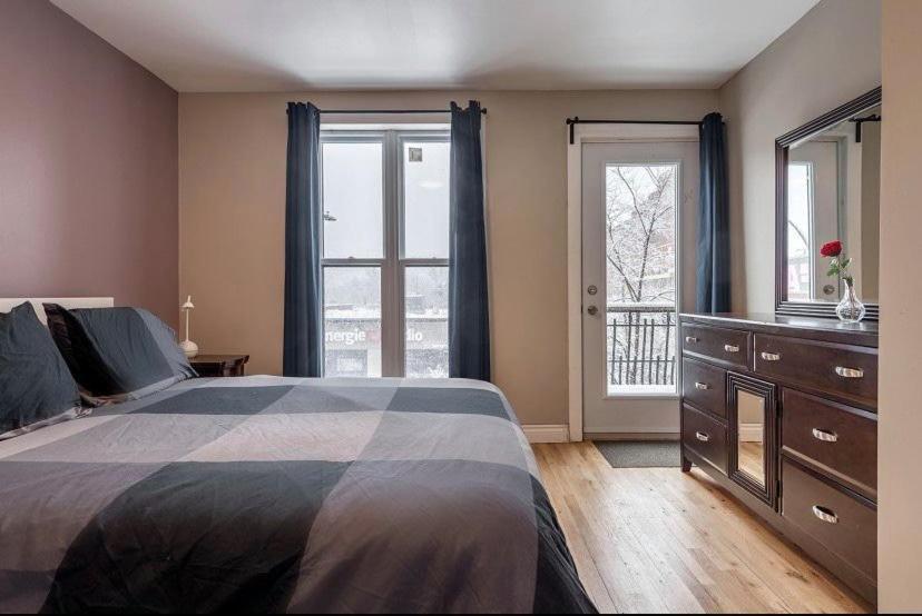 5-Star Prime Location - Bright Condo Montreal Luaran gambar